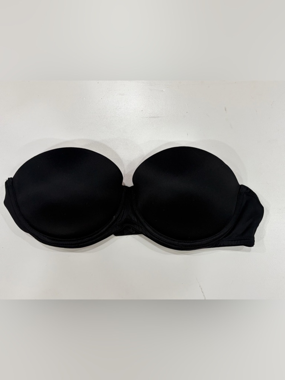 PINK Victoria's Secret Black Strapless Molded Push Up Bra